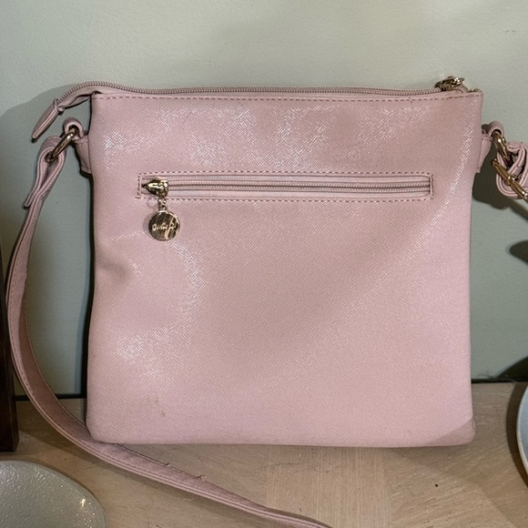 Elegant Pink Crossbody Bag - Picture 6 of 8